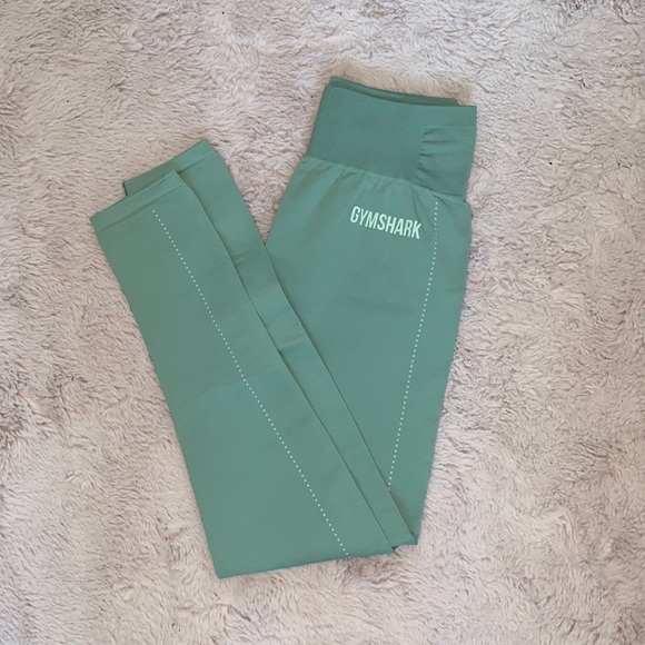 Gymshark Breeze Lightweight - Picture 1 of 2